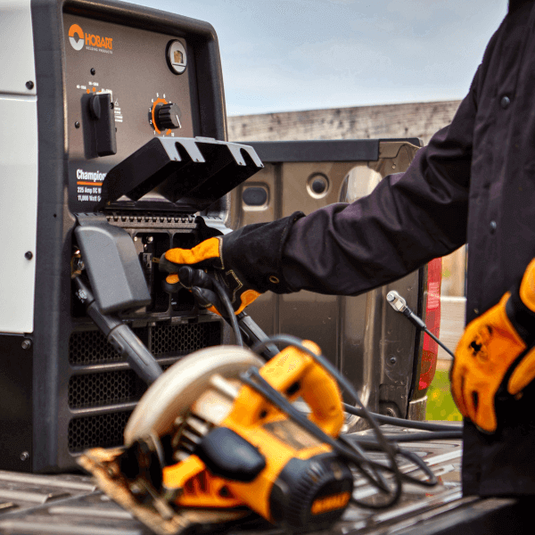 500562_Hobart ELITE_Outlets